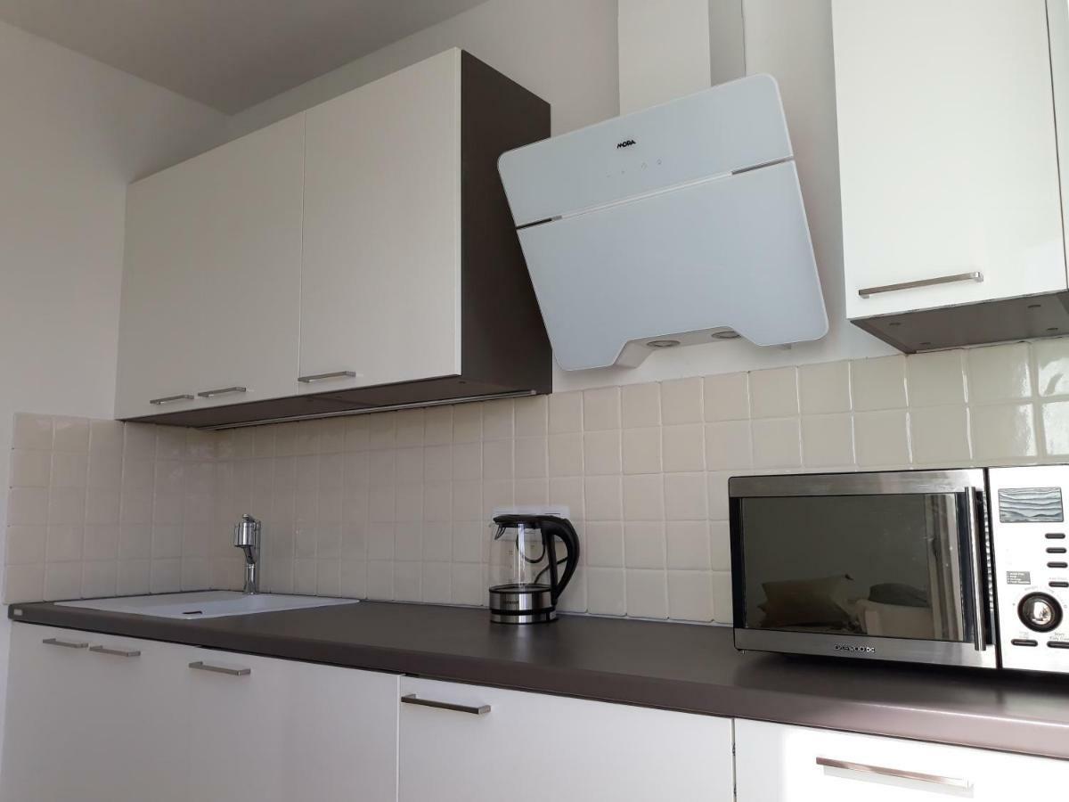 Cool Studio Apartment Prague Ngoại thất bức ảnh